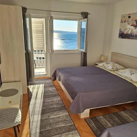 Apartament Borak *